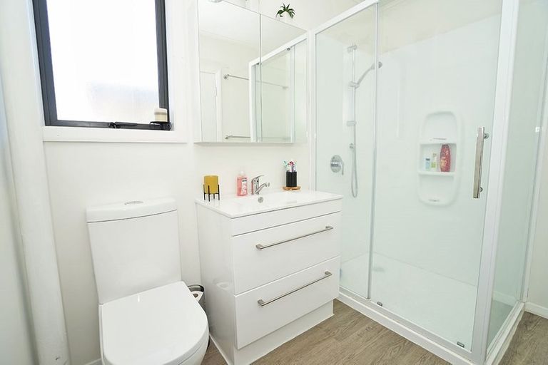 Photo of property in 21a Montgomery Crescent, Bader, Hamilton, 3206