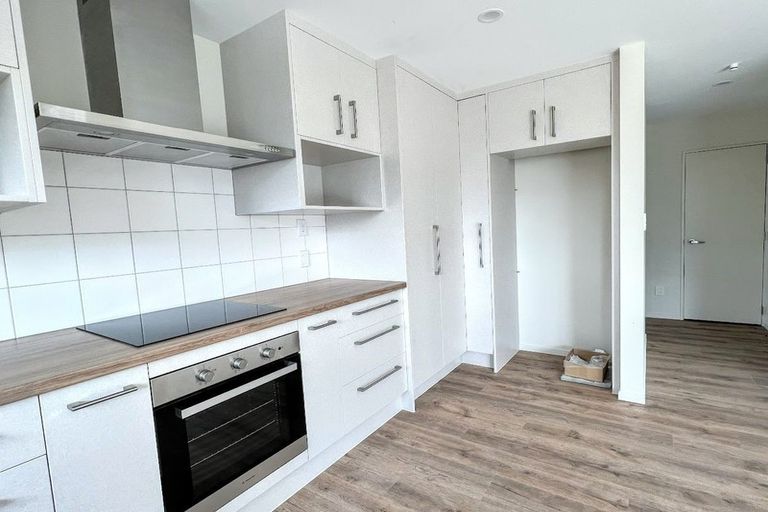 Photo of property in 10a Mortlake Street, Islington, Christchurch, 8042