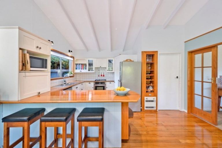 Photo of property in 7 Te Papau Crescent, Diamond Harbour, 8972