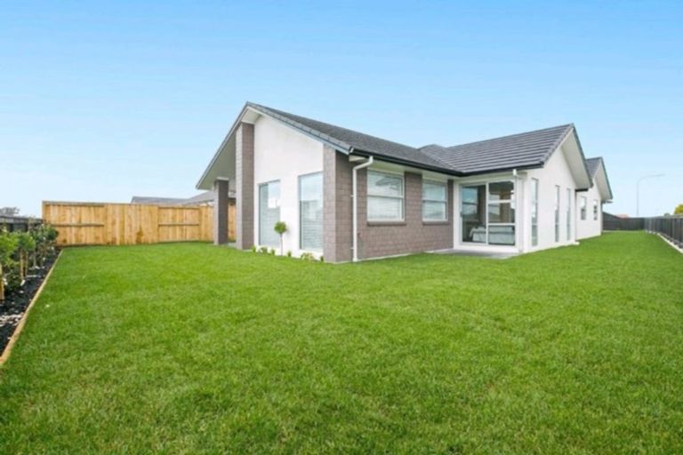 Photo of property in 40 Farrier Street, Papamoa, 3118