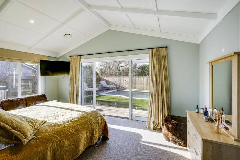 Photo of property in 18 Reynolds Road, Havelock North, 4130