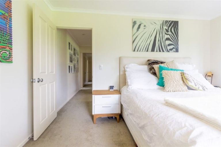 Photo of property in 5 Kotare Heights, Kerikeri, 0230