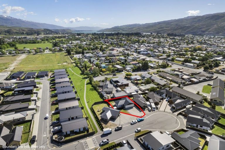 Photo of property in 22 Smitham Drive, Cromwell, 9310