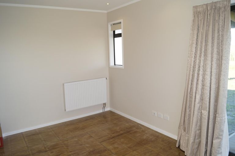 Photo of property in 10 Montrose Road, Kerikeri, 0293