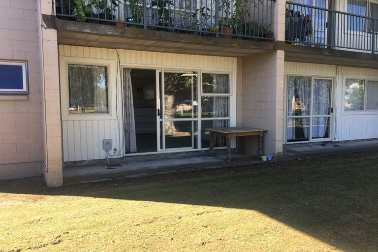 Photo of property in 2 Cameron Road, Hamilton East, Hamilton, 3216