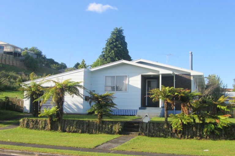 Photo of property in 2 Pei Te Hurinui Drive, Taumarunui, 3920