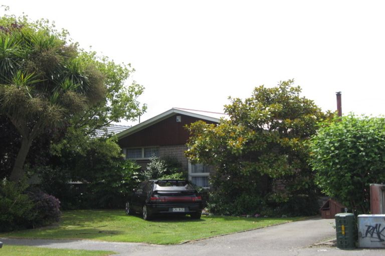 Photo of property in 21 Arran Crescent, Woolston, Christchurch, 8062