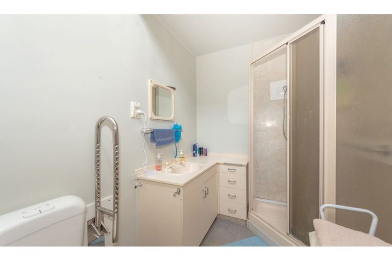 Photo of property in 1c Lovelock Place, Chartwell, Hamilton, 3210