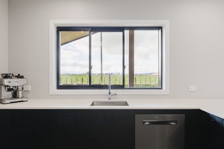 Photo of property in 23a Edward Street