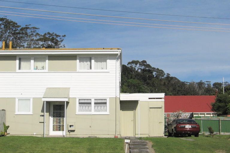 Photo of property in 11 Cambridge Terrace, Kaiti, Gisborne, 4010