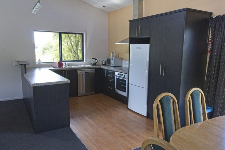 Photo of property in 20 Timsfield Drive, Lake Hawea, Wanaka, 9382