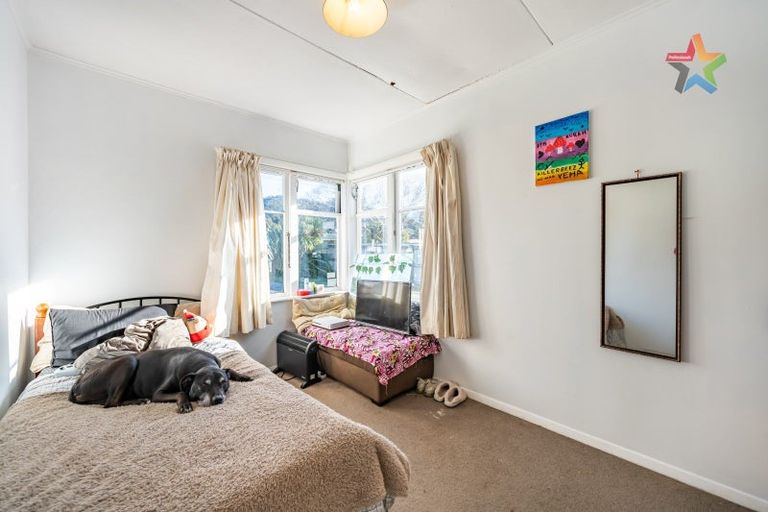 Photo of property in 28 Totara Street, Wainuiomata, Lower Hutt, 5014