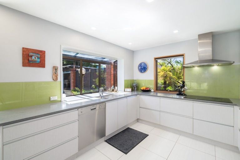 Photo of property in 73 Halswell Junction Road, Halswell, Christchurch, 8025