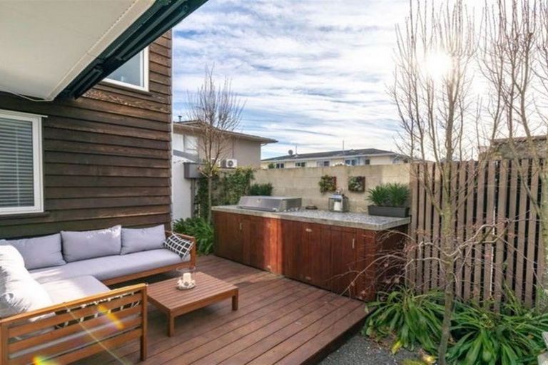 Photo of property in 4/10 Stoneyhurst Street, St Albans, Christchurch, 8014