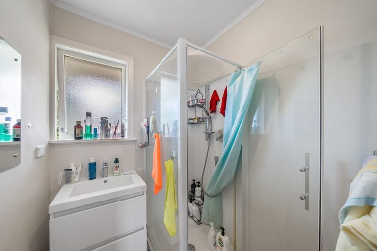 Photo of property in 10 Holden Place, Manukau, Auckland, 2025