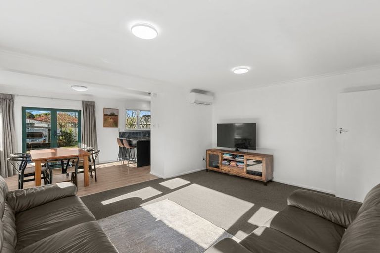 Photo of property in 24 Teesdale Street, Burnside, Christchurch, 8053