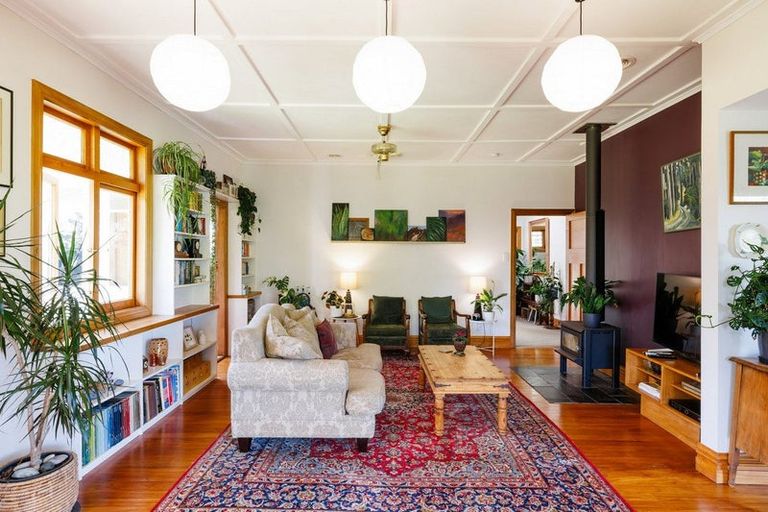 Photo of property in 2 Murray Street, Leamington, Cambridge, 3432