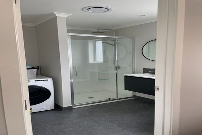 Photo of property in 21 Yulia Road, Flat Bush, Auckland, 2016