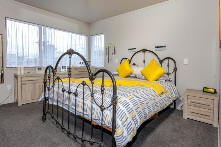 Photo of property in 42 Captain Cook Road, Cooks Beach, Whitianga, 3591