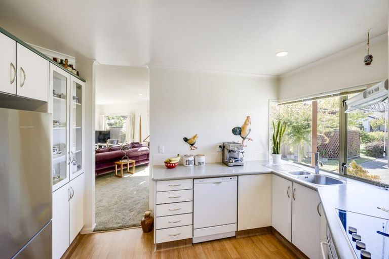 Photo of property in 25 Beaufort Mews, Taradale, Napier, 4112