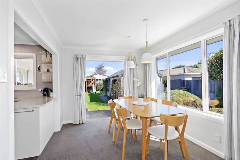 Photo of property in 99 Isleworth Road, Bishopdale, Christchurch, 8053