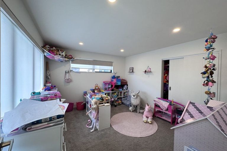 Photo of property in 13 Paripari Street, Flat Bush, Auckland, 2019