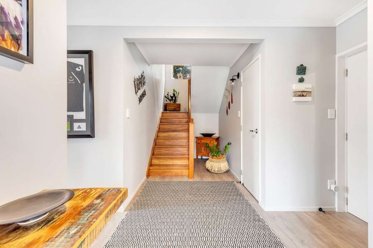 Photo of property in 910b Papamoa Beach Road, Papamoa Beach, Papamoa, 3118