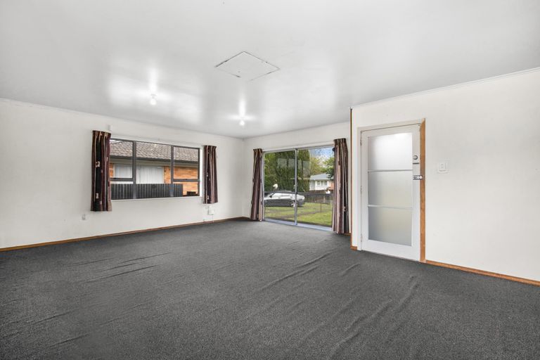 Photo of property in 21 Holland Street, Pukekohe, 2120