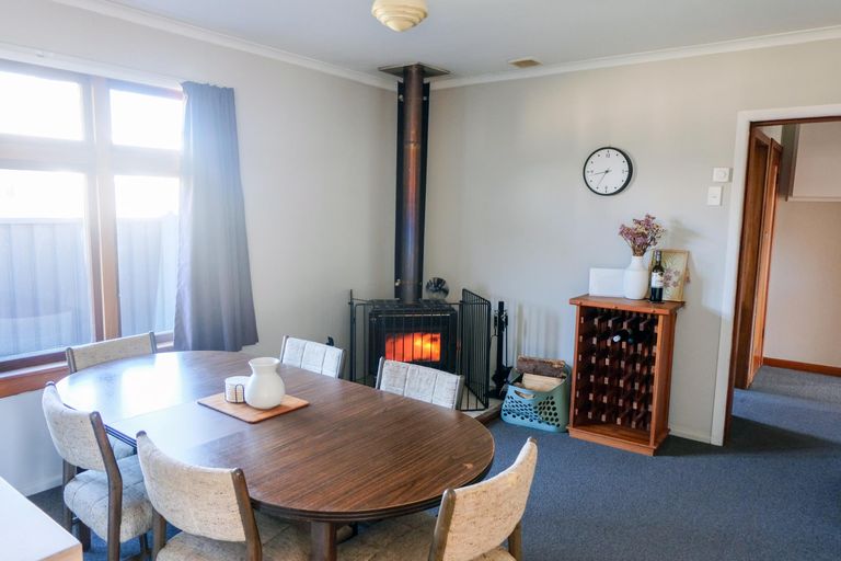 Photo of property in 11 Stuart Street, Holmes Hill, Oamaru, 9401