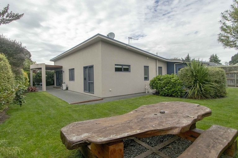 Photo of property in 16a Burness Road, Greenmeadows, Napier, 4112