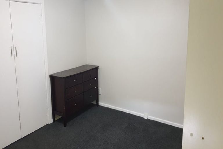 Photo of property in 59 Moore Street, Hillcrest, Auckland, 0627