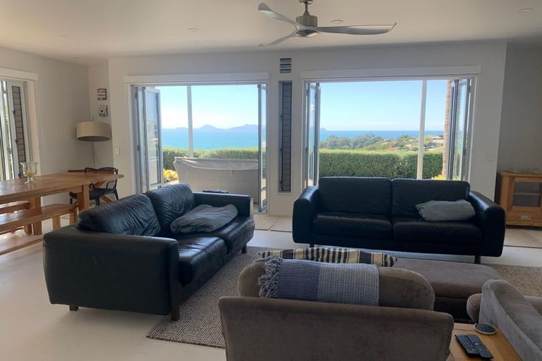 Photo of property in 17 Seacrest Boulevard, Langs Beach, Waipu, 0582