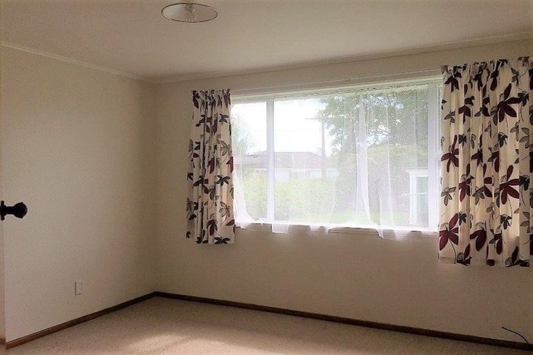 Photo of property in 18 Maire Street, Woburn, Lower Hutt, 5010