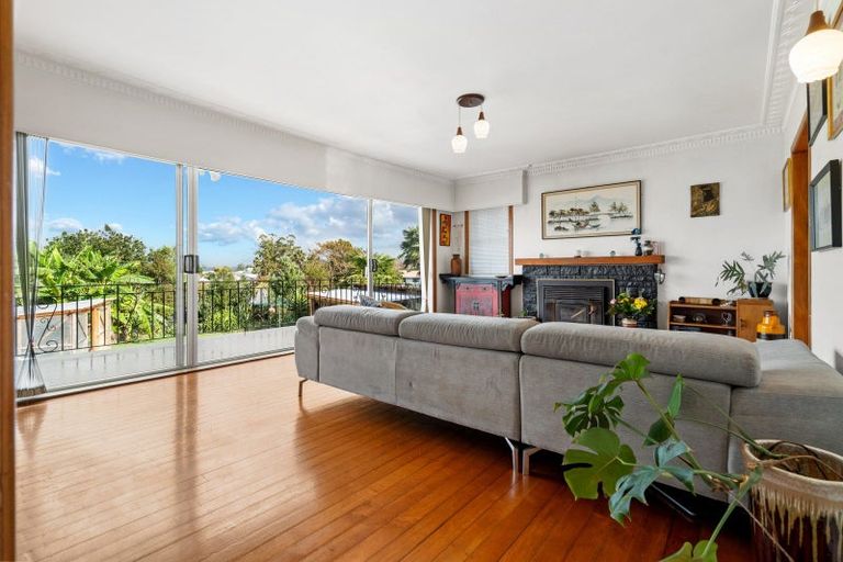 Photo of property in 17 Old Onerahi Road, Onerahi, Whangarei, 0110