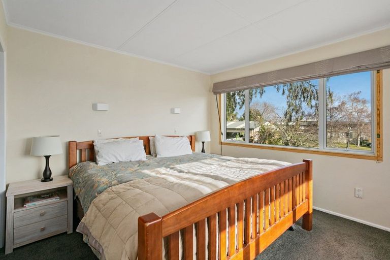 Photo of property in 65 Taupo View Road, Taupo, 3330