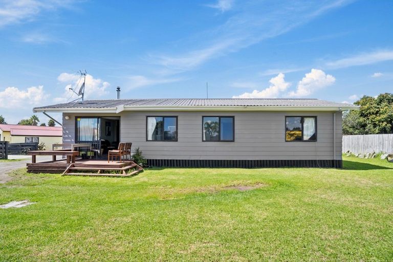 Photo of property in 47b Lyn Grove, Papamoa Beach, Papamoa, 3118