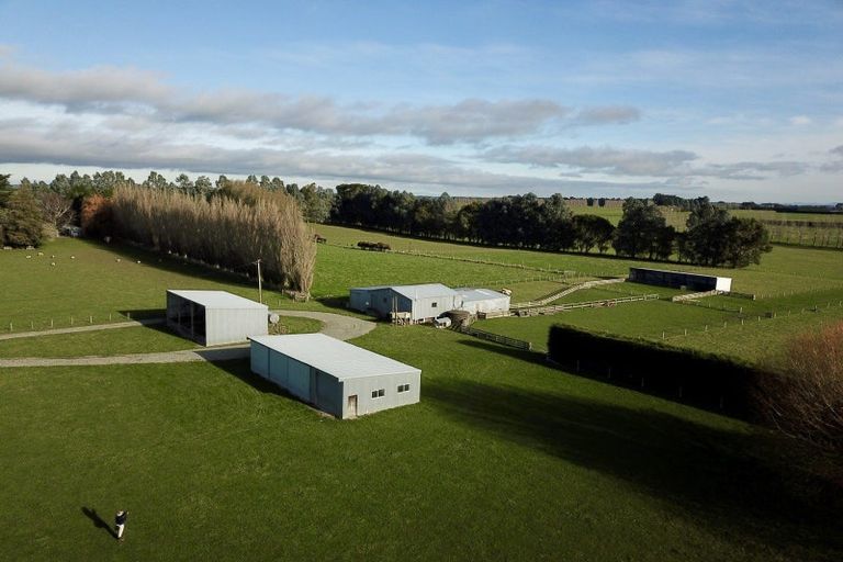 Photo of property in 748 Makarewa Browns Road, Ryal Bush, Invercargill, 9876