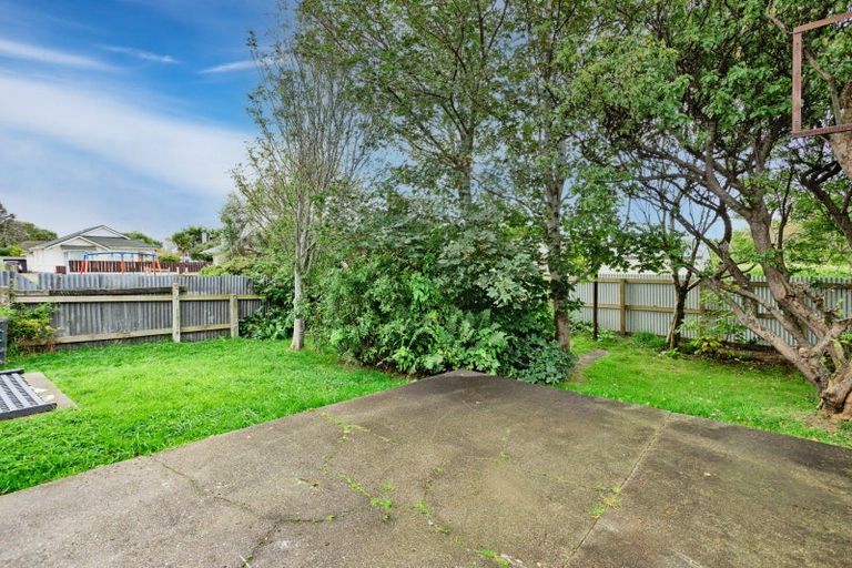 Photo of property in 8 Centre Street, Strathern, Invercargill, 9812