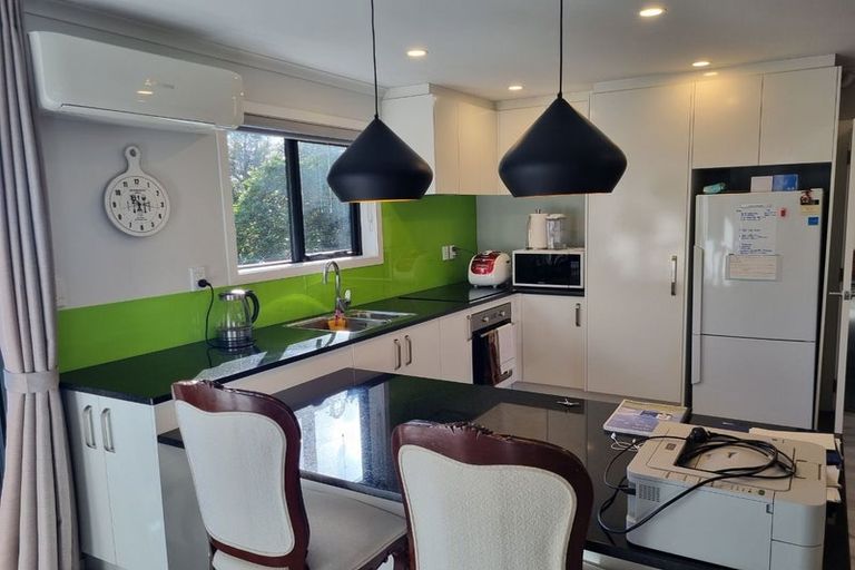 Photo of property in 52 Hobart Crescent, Wattle Downs, Auckland, 2103