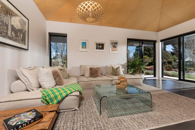 Photo of property in 5 Loach Road, Hawea Flat, Wanaka, 9382