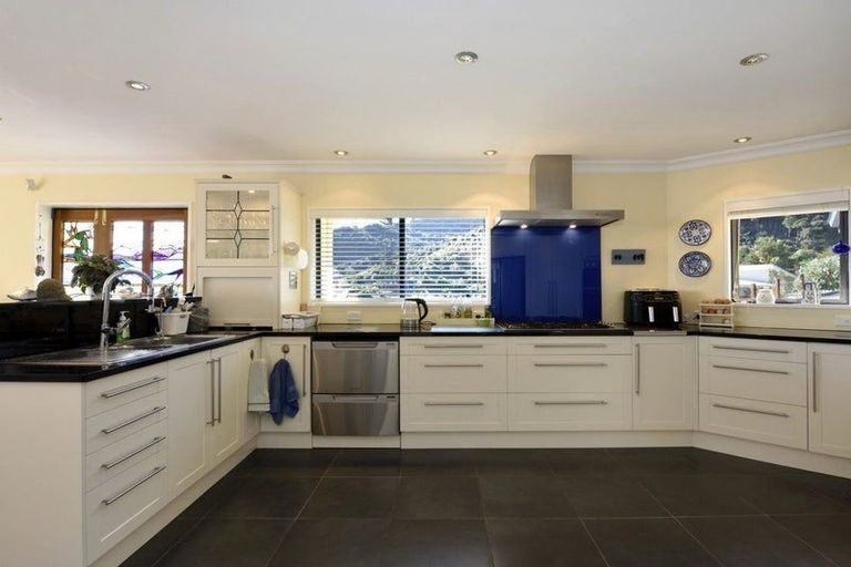 Photo of property in 18 Springlea Heights, Atawhai, Nelson, 7010