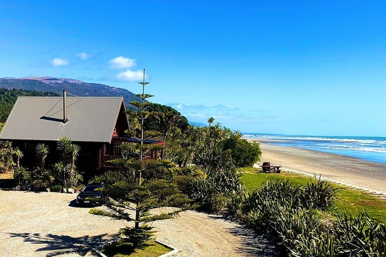 Photo of property in 25a Main Road, Hector, 7822