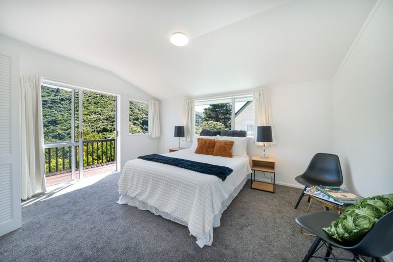 Photo of property in 50 Hazlewood Avenue, Karori, Wellington, 6012