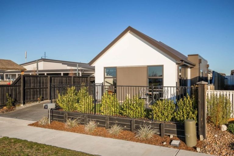 Photo of property in 148 Infinity Drive, Pegasus, 7612