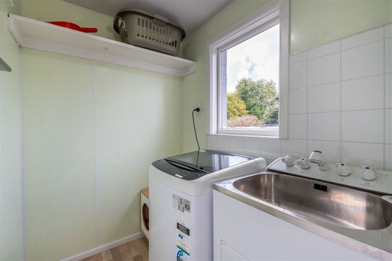 Photo of property in 35 Prestons Road, Redwood, Christchurch, 8051