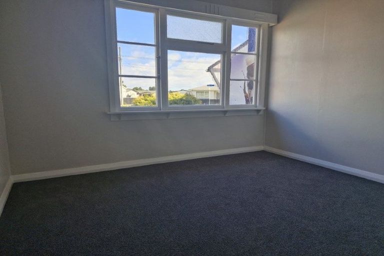 Photo of property in 3 Waimea Street, Westown, New Plymouth, 4310