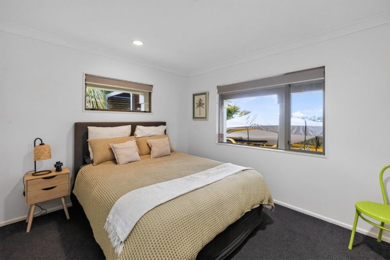 Photo of property in 30 Amberley Crescent, Bethlehem, Tauranga, 3110