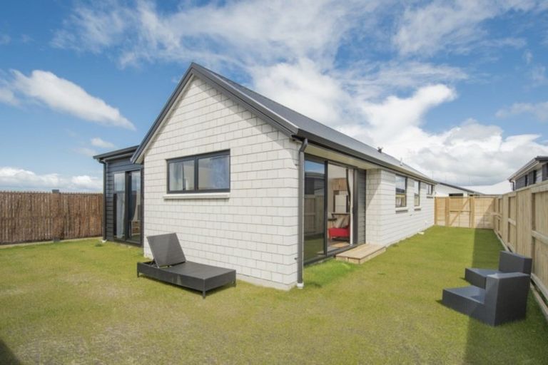 Photo of property in 90 Franks Way, Papamoa Beach, Papamoa, 3118