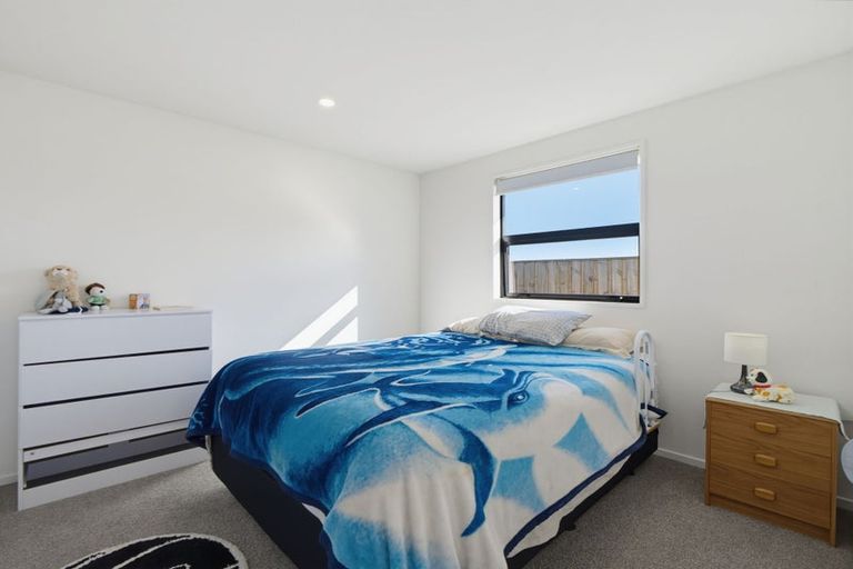 Photo of property in 51 Mehrtens Crescent, Woodend, 7691