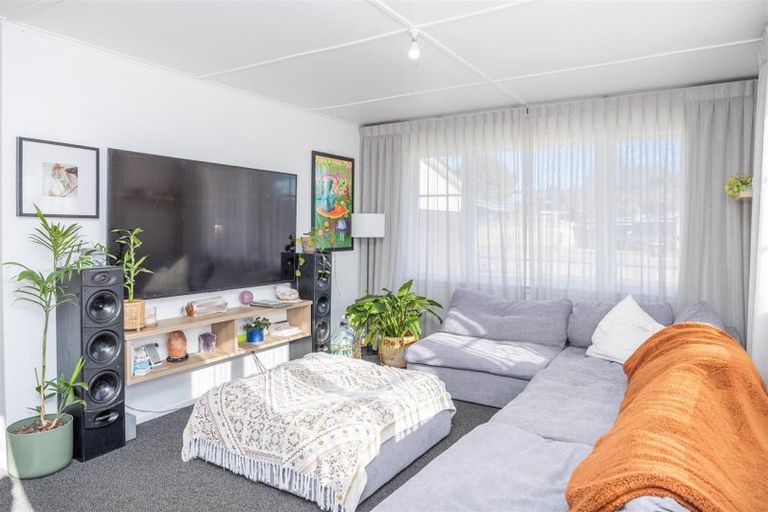 Photo of property in 17 Whitaker Street, Kihikihi, Te Awamutu, 3800